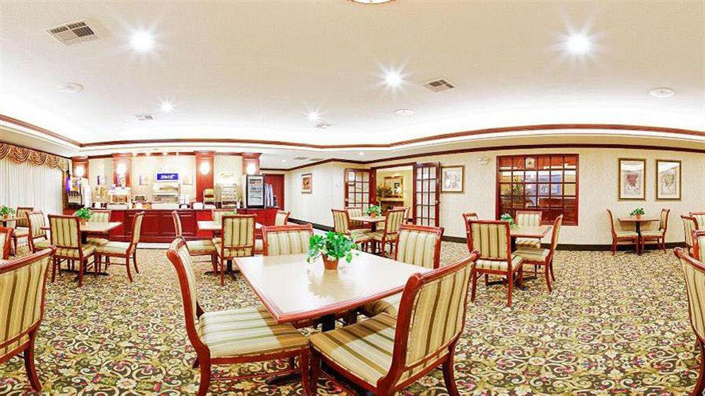 Holiday Inn Express Hotel & Suites Gainesville By Ihg Eksteriør billede