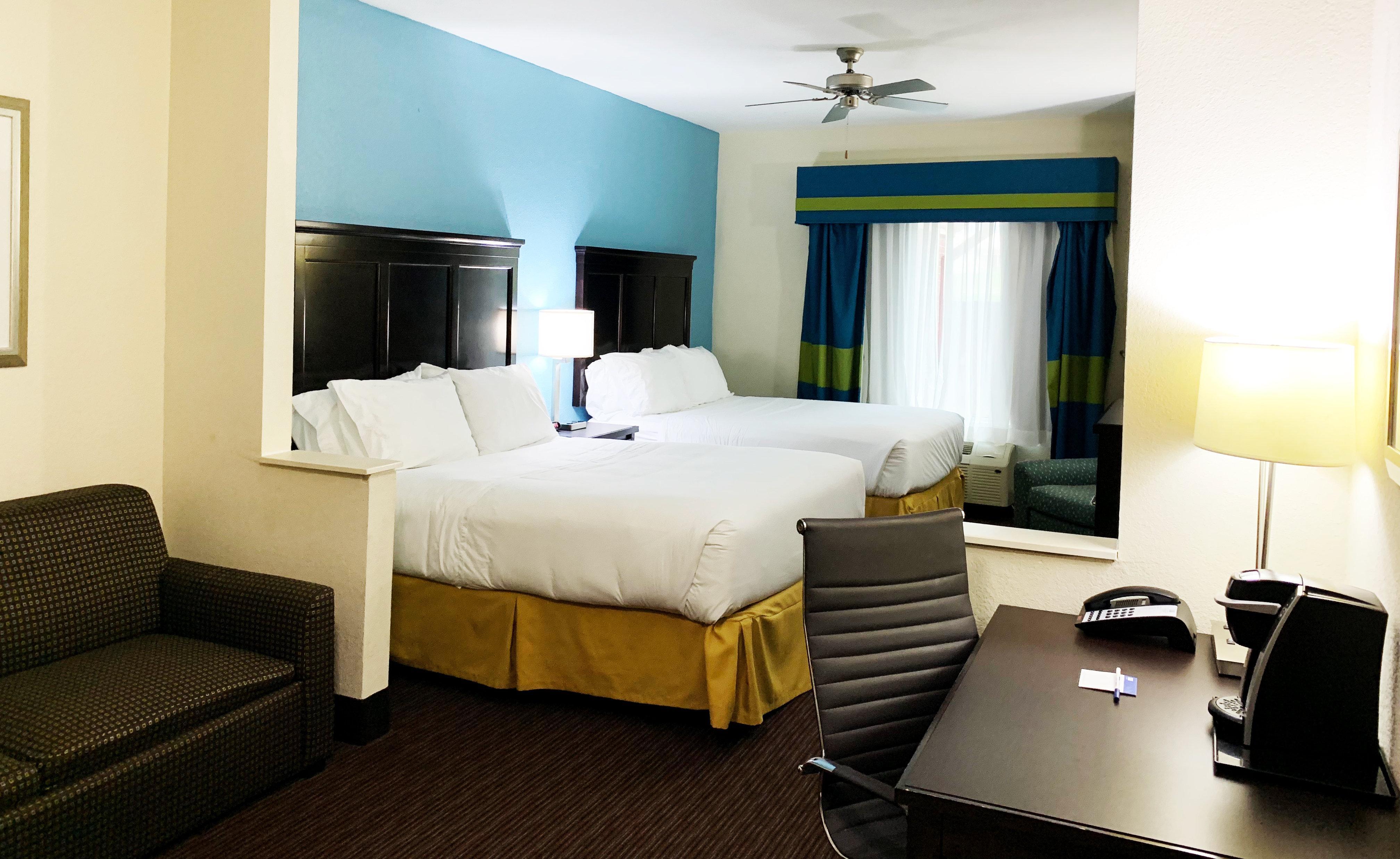 Holiday Inn Express Hotel & Suites Gainesville By Ihg Eksteriør billede