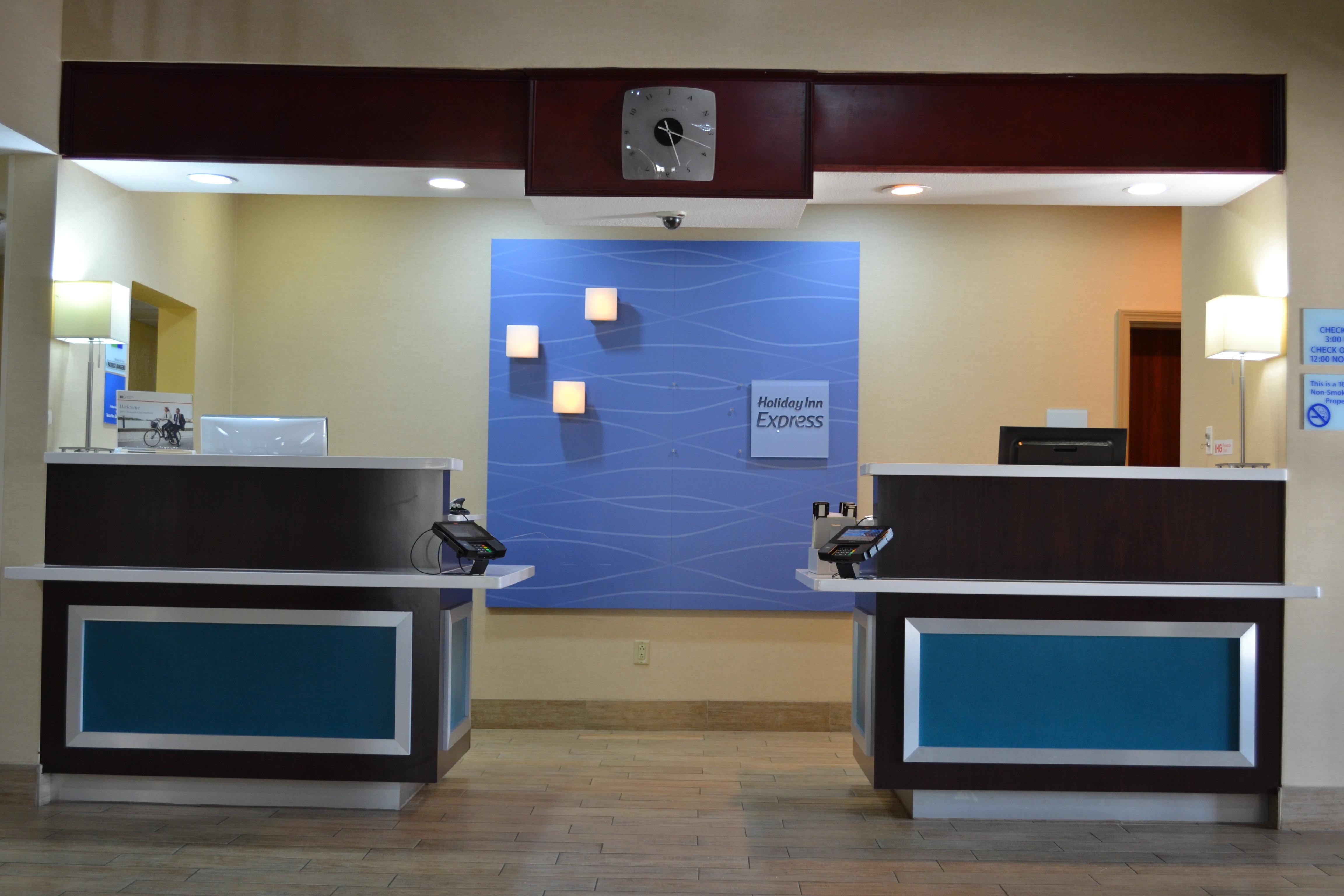 Holiday Inn Express Hotel & Suites Gainesville By Ihg Eksteriør billede