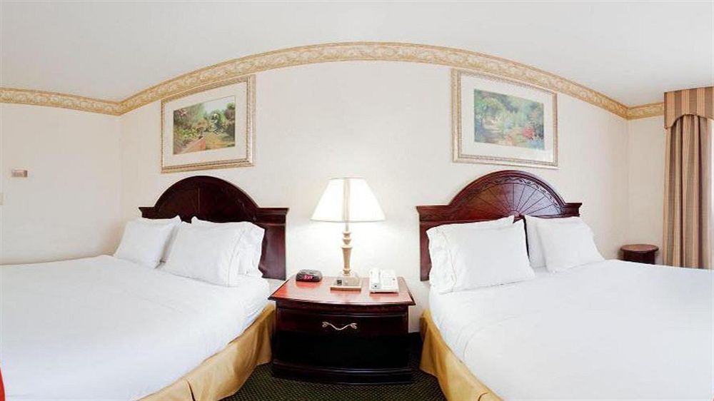 Holiday Inn Express Hotel & Suites Gainesville By Ihg Eksteriør billede