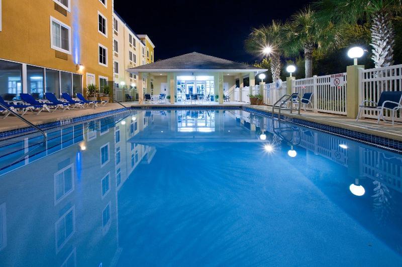 Holiday Inn Express Hotel & Suites Gainesville By Ihg Eksteriør billede