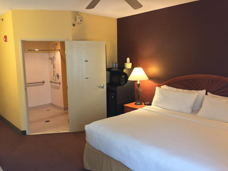 Holiday Inn Express Hotel & Suites Gainesville By Ihg Eksteriør billede